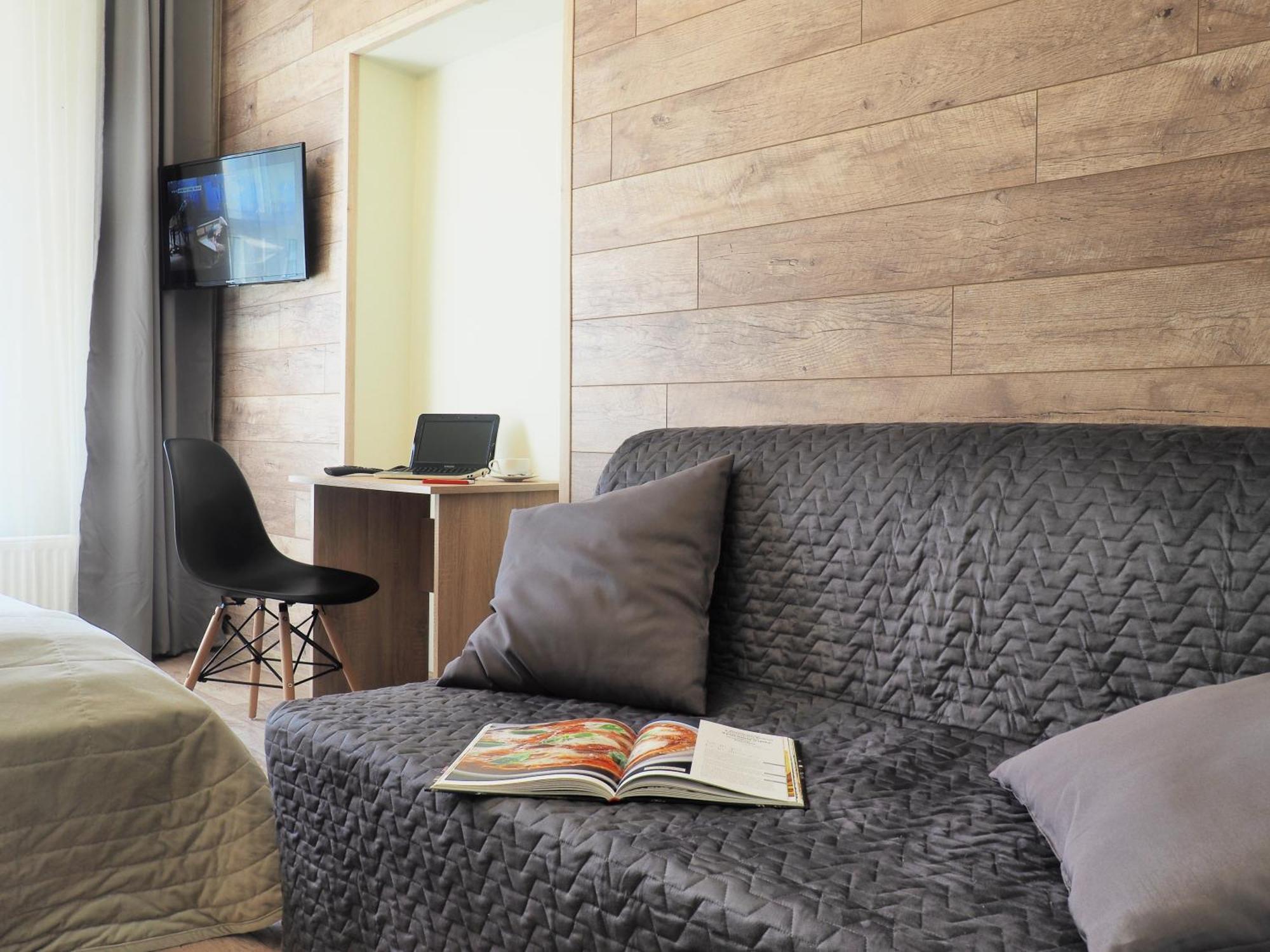 Emi Apartment VNO Rum bild